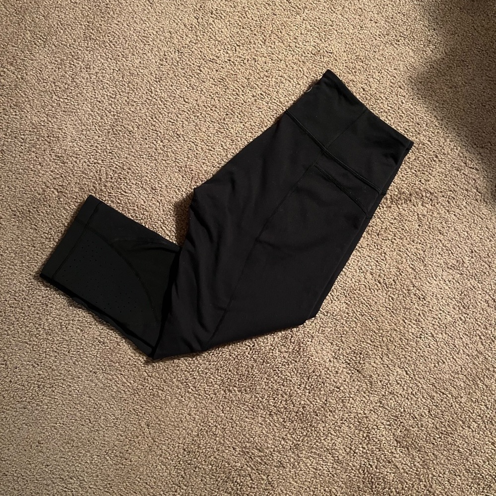 Lululemon- Crop Leggings​​​​​​​​​